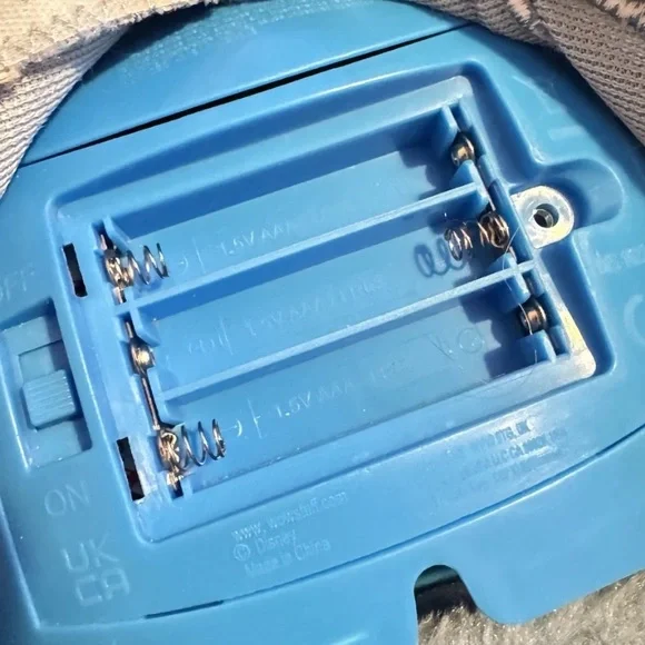 WOW! Stuff Disney LILO & Stitch Puppetronic Puppet by RealFX Like New RARE HTF - Picture 14 of 16